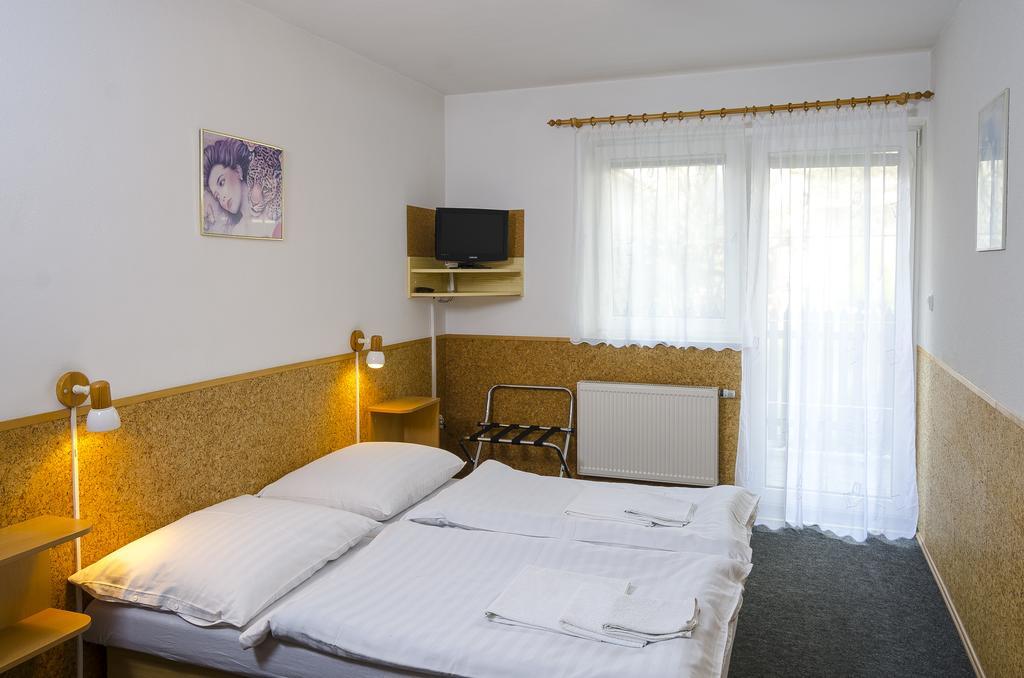 Penzion Globus Cesky Krumlov Exterior photo
